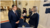 Кореспондентка Радіо Свобода Зоряна Степаненко і міністр закордонних справ Естонії Урмас Рейнсалу, Бухарест, 29 листопада 2022 року