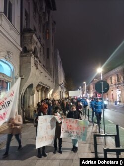 Protest în Cluj Napoca adresa proiectului imobiliar de lângă Pata Rât, dar şi a altor probleme sociale.