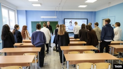 школьницы издевательства 