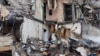 Розібрали половину завалів на місці влучання ракети в будинок у Дніпрі: серед травмованих є важкі, зокрема дитина