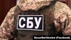 СБУ підтвердила, що обшук у виконувача обов’язків мера Чернігова Олександра Ломака є одним із обшуків у справі