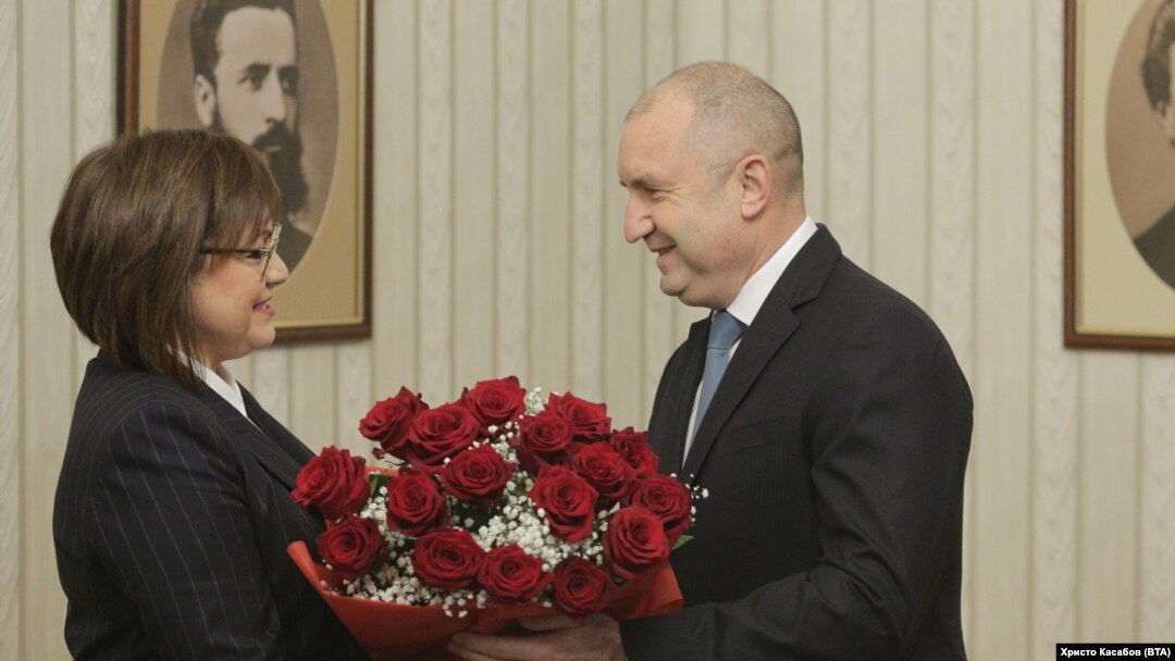 Президентът Румен Радев и лидерката на БСП Корнелия Нинова