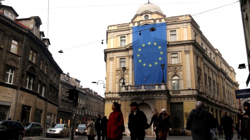 Kancelarija EU: Najava zabrane ulaska Schmidtu u RS nova Dodikova provokacija