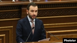 Armenia - Hayk Konjorian speaks during a session of the Armenian parliament, Yerevan, December 14, 2022.