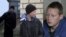«Глаза завязали, мешок накинули, руки стянули стяжками»