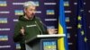 Olekszandr Tkacsenko kulturális miniszter szerint „Ukrajna Oroszország hatalmas és központosított információs hadviselési és nemzetközi befolyásolási gépezetével áll szemben”