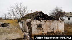 Люди тримали худобу, плекали городи, підтримували будівлі, які ще залишилися від дідів...Розв'язана Росією війна знищила все