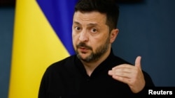 Volodimir Zelenski a spus că există multe dovezi că rușii pregătesc noi operaţiuni ofensive.