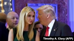 Donald Trump i njegova najstarija kćerka Ivanka, New York, SAD (11. januar 2017.)
