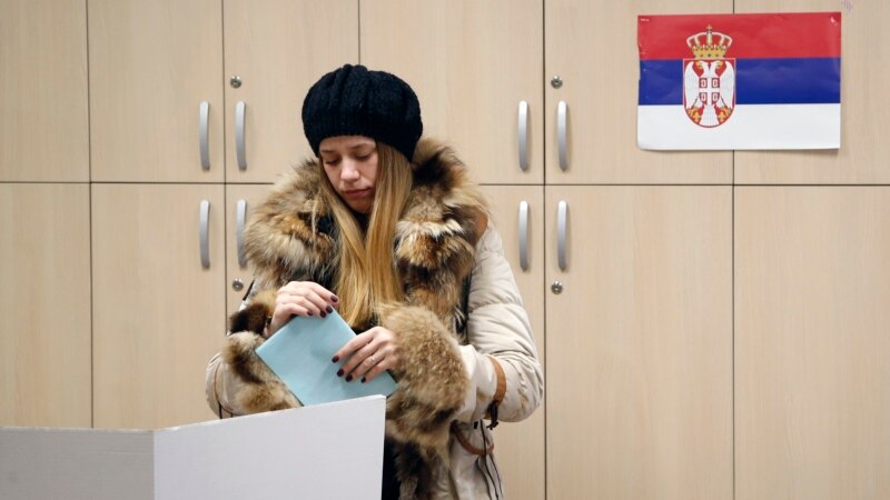 Skupština Srbije smanjila izborni cenzus na tri odsto