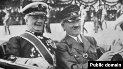 Міклаш Хорці і Адольф Гітлер. 1938 год