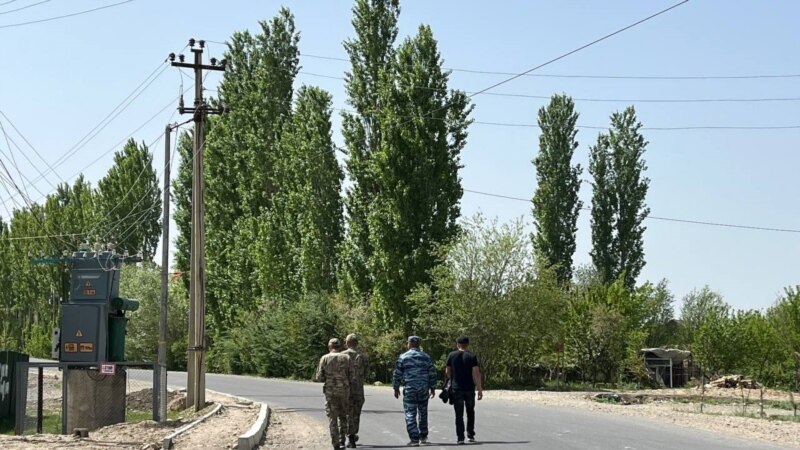 Кыргызстан жана Тажикстандын тышкы иштер министрлери телефондон сүйлөштү 