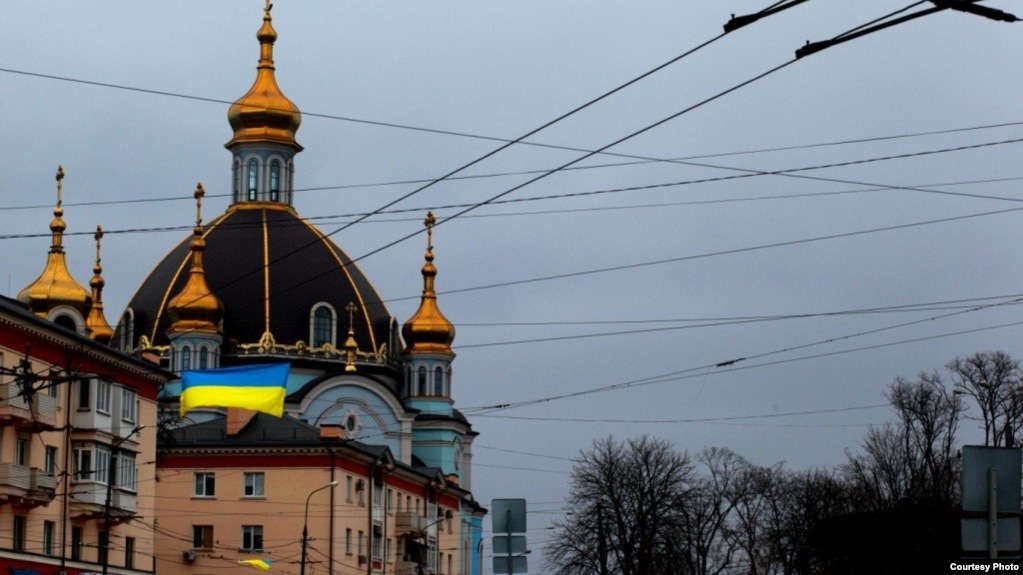 Мариуполь в первые дни вторжения России в Украину. Фотография Андрея Марусова