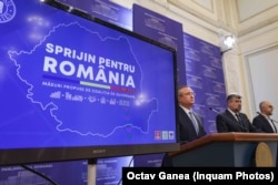 Premierul Nicolae Ciucă, președintele PNL, alături de ceilalți doi lideri ai coaliției de guvernare: Marcel Ciolacu, președintele PSD, și Kelemen Hunor, președintele UDMR.