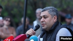 Armenia - Opposition leader Artur Vanetsian holds a news conference in Liberty Square, Yerevan, April 18, 2022.