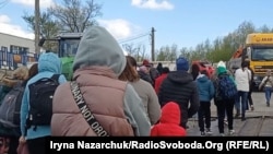 На гарячу лінію МОМ по допомогу лише цьогоріч звернулося 37 тисяч людей, серед яких більше половини – вимушені мігранти (ілюстраційна світлина)