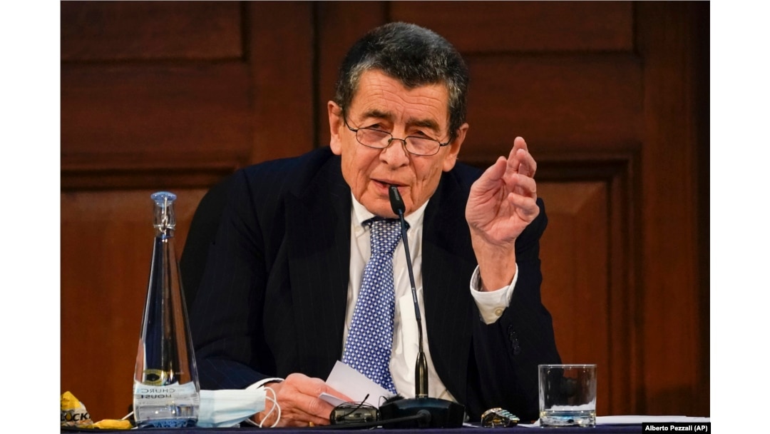 "You build the indictment for a trial by obviously accumulating all the evidence that you can," says Geoffrey Nice, who prosecuted several cases at The Hague-based International Criminal Tribunal for the Former Yugoslavia. "There is stacks of it: Everybody using their mobile telephones as cameras, the journalists being on the ground in all the relevant centers of the conflict." (file photo)