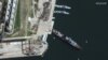O imagine din satelit arată crucișătorul Moskva al Marinei ruse în portul Sevastopol, Crimeea, 7 aprilie 2022.
