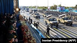 Իրան - Բանակի օրվան նվիրված զորահանդեսը Թեհրանում, 18-ը ապրիլի, 2022թ․