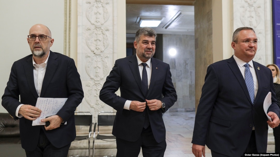 Liderii Coaliție decid noua formă a Ordonanței privind energia și gazele chiar în timpul ședinței de Guvern, iar legea ar urma să se aplice de la 1 septembrie 2022. Imagine generică cu președinții UDMR, PSD și PNL. 