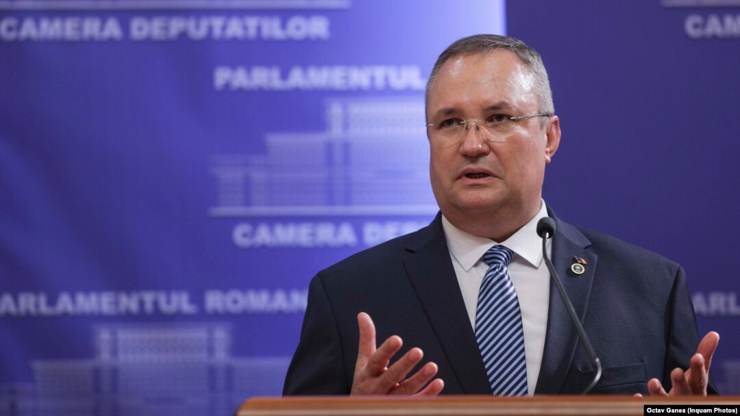 Premierul Nicolae Ciucă i-a atacat în instanță pe cei care-i contestă titlul de doctor în științe, după ce a fost acuzat că și-a plagiat teza de doctorat.