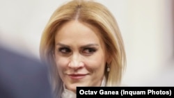 Gabriela Firea spune că ar putea fi susținută pentru a candida la Primăria Capitalei și de PSD, și de PNL. Liberalii neagă.