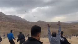 درگیری مردم با مأموران حکومتی در مراسم خاکسپاری امیرحسام خدایاری‌فرد در کوهدشت لرستان