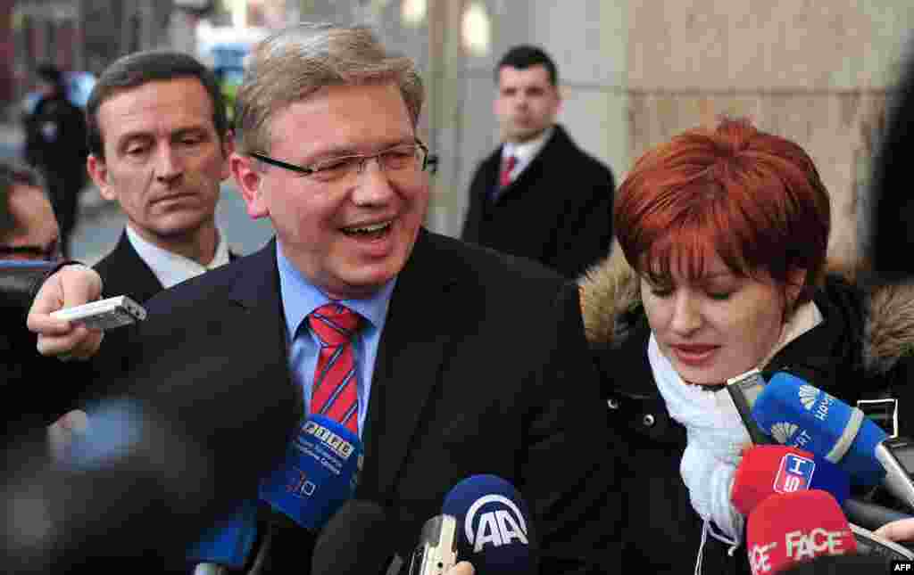 BiH - Europski komesar za proširenje Stefan Fule poručio je liderima političkih stranka da imaju još malo vremena da se dogovore, a ako ne da se raziđu, Sarajevo, 17. januar 2014. Foto: AFP / Elvis Barukčić 