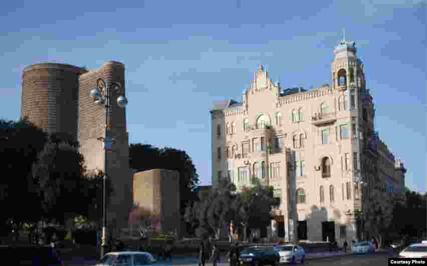 Azerbaijan -- Old and new Baku, NOT TO USE, JUST FOR INFOGRAPHIC, 