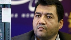 پرسش رئیس‌جمهور آمریکا درباره «قیام مردم ایران» چه معنای دارد؟
