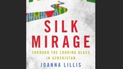“Ипак сароб: Ўзбекистонга ойна ортидан назар” китоби муқоваси
