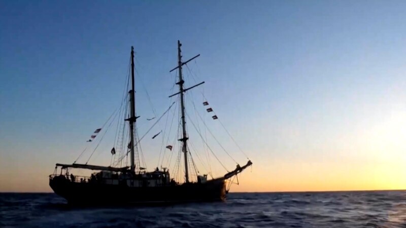 Izraeli dëbon Greta Thunbergun dhe 170 aktivistë të tjerë