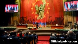 Armenia - Armen Sarkissian is sworn in as new president of Armenia in Yerevan, 9 April 2018.