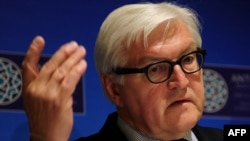  Frank-Walter Steinmeier,