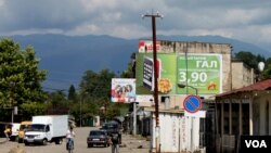 Депутатов Народного собрания Абхазии не устроили темпы проверки: они сочли, что таким образом генпрокуратура будет проверять законность паспортизации слишком долго