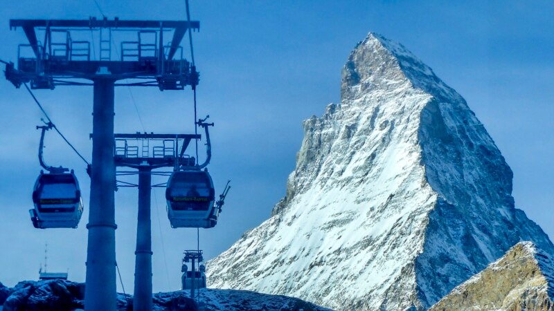 Tijela pet nestalih skijaša pronađena u švicarskim Alpama