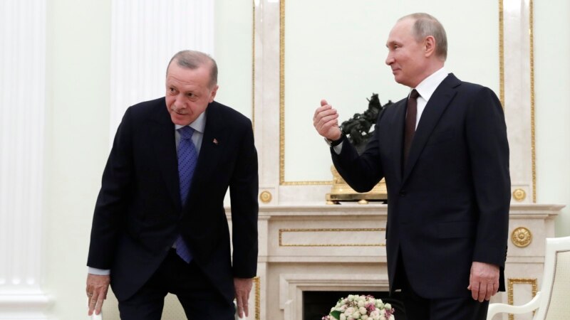 Nato, Erdogan și Putin: un dans în trei