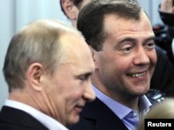 Vladimir Putin i Dmitrij Medvedev