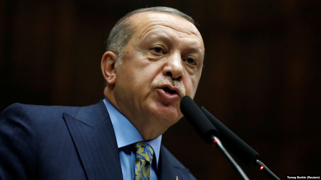 Turkish President Recep Tayyip Erdogan speaks on October 23 about the killing of Saudi journalist Jamal Khashoggi in Istanbul.