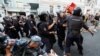 Полиция перекрыла Страстной бульвар, где проходил "бессрочный протест"
