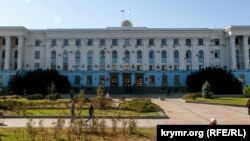 Здание правительства Крыма, архивное фото