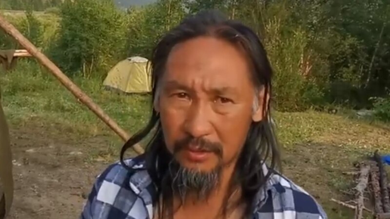 Задержанного якутского шамана Габышева отпустили на ночь 