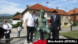 Inauguracija spomen-biste u Višegradu