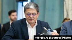 Ministrul Finanţelor, Marcel Boloş a spus după şedinţa Coaliţiei de guvernare de luni că măsurile fiscal-bugetare sunt în mare parte agreate la nivelul Coaliţiei.