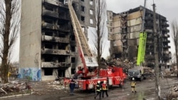 Rescuers Sift Through Debris For Bodies In Borodyanka