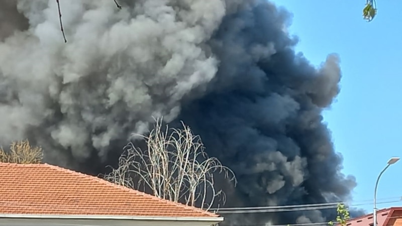 Голем пожар во просторот на поранешната фабрика Треска 