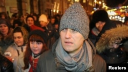 Алексей Навальный пытается пройти на Манежную площадь