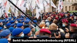 «ФОПівці» вже тривалий час проводять акції за спрощену систему оподаткування