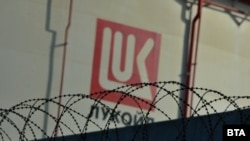 Складовете на "Лукойл" в Бургас