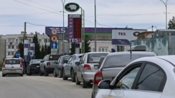 Cars queue for fuel at a gas station in Sevastopol, Russian-occupied Crimea on June 1.